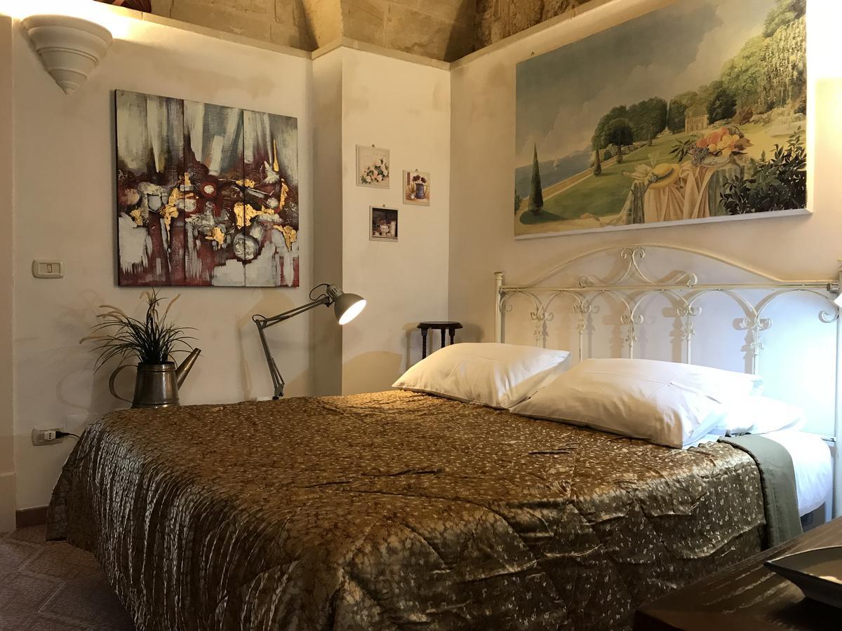 B&B Corte Dei Musco เลชเช ภายนอก รูปภาพ